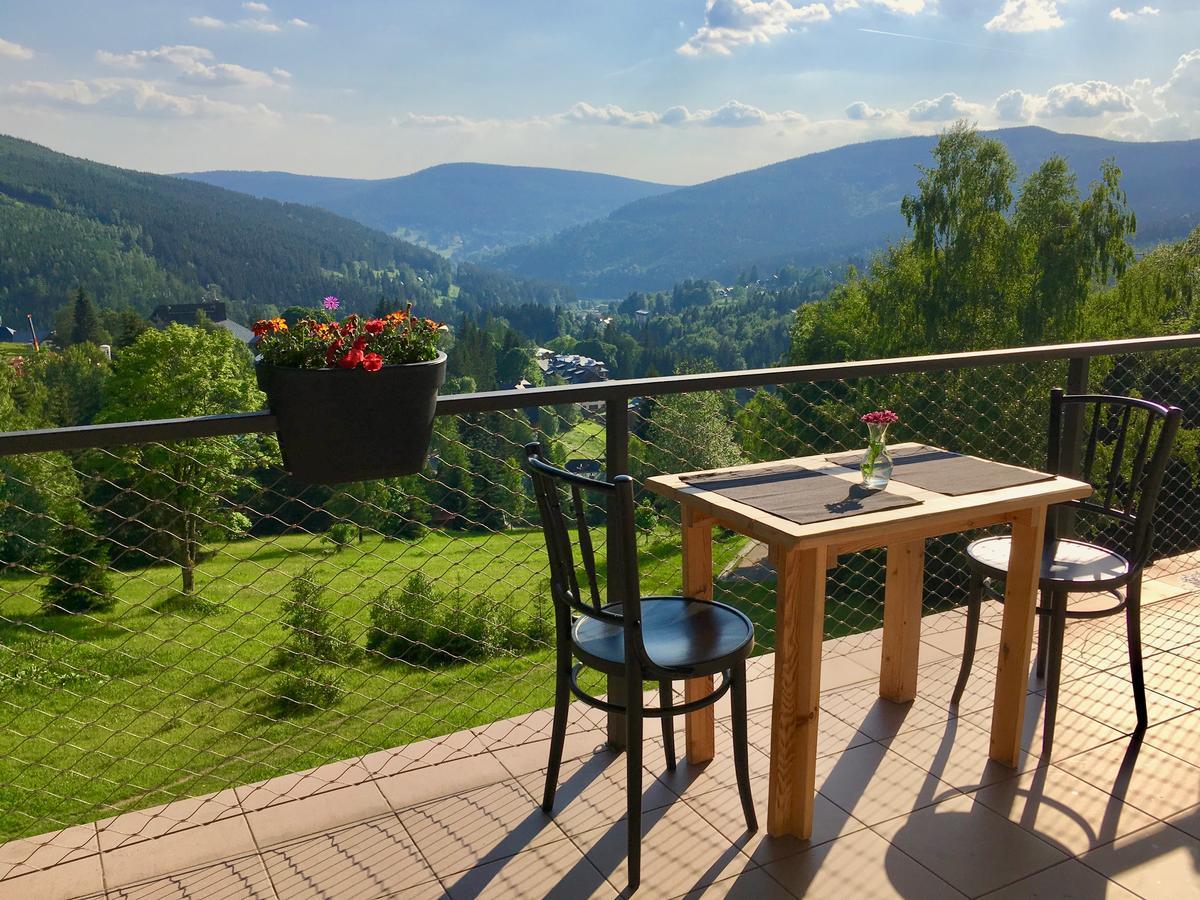 Hotel Horni Pramen Špindlerŭv Mlýn Kültér fotó